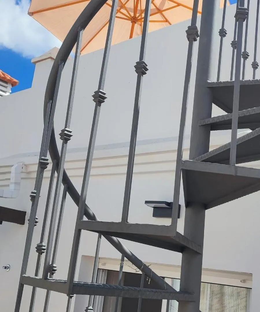 Penthouse With Hot Tub And Air Conditioning Offering Breathtaking Panoramic Mountain And Sea Views Competa Apartment
